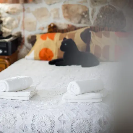 Holiday home Lithahiro Stone House Agalas