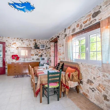 Lithahiro Stone House * Agalás